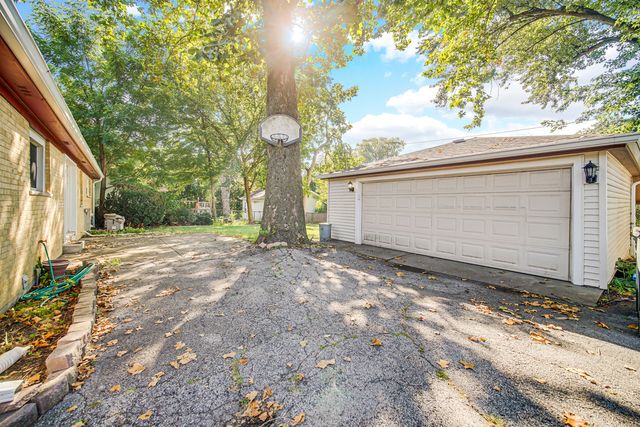1417 E Euclid Avenue, Arlington Heights, IL 60004