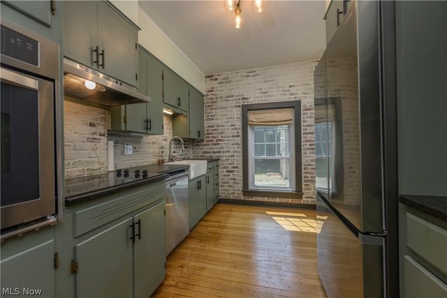 455 River Road, Canal Fulton, OH 44614