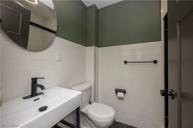 455 River Road, Canal Fulton, OH 44614