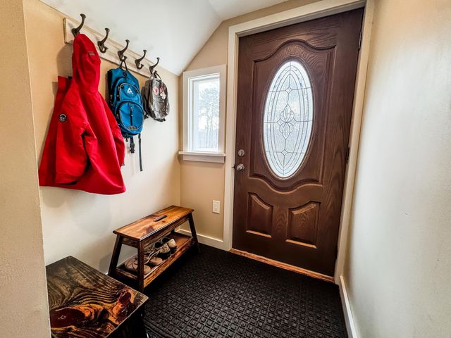 1260 Cider Mill Road, Shaftsbury, VT 05262