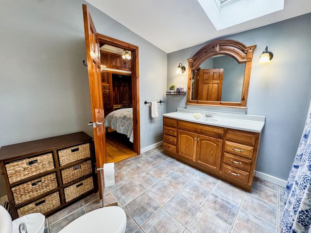 1260 Cider Mill Road, Shaftsbury, VT 05262