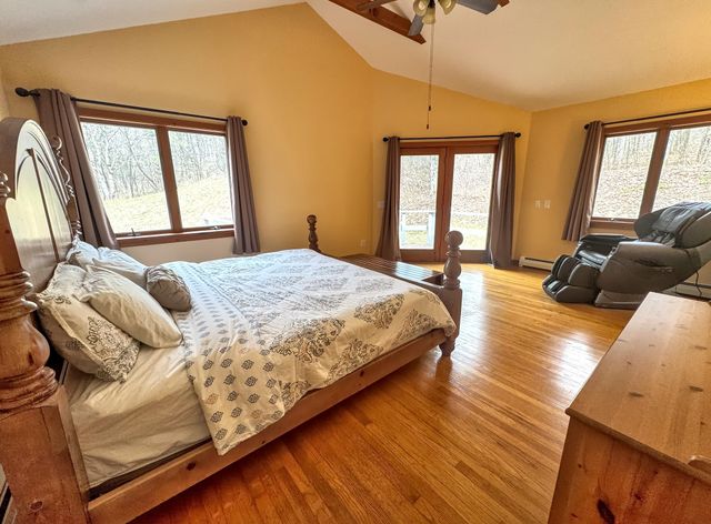 1260 Cider Mill Road, Shaftsbury, VT 05262