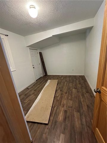 2323 JACKSON Avenue, Kansas City, MO 64127