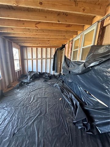 2323 JACKSON Avenue, Kansas City, MO 64127