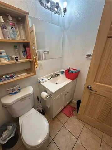 2323 JACKSON Avenue, Kansas City, MO 64127