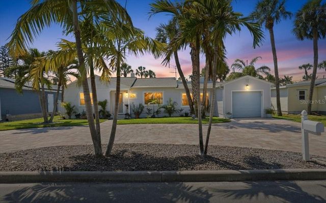 221 41ST AVENUE, St Pete Beach, FL 33706