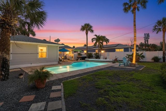 221 41ST AVENUE, St Pete Beach, FL 33706