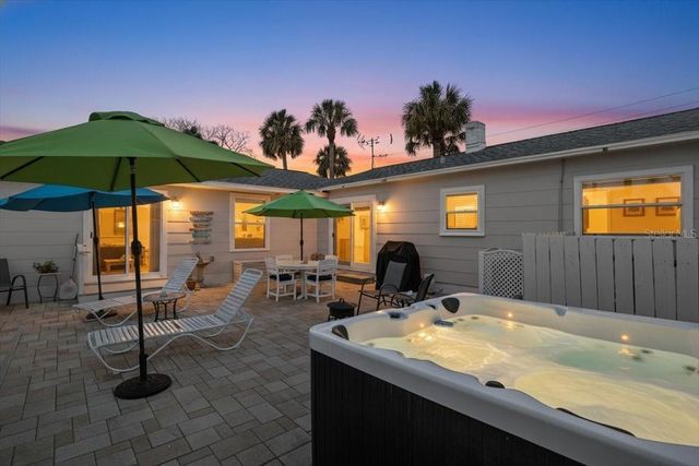 221 41ST AVENUE, St Pete Beach, FL 33706