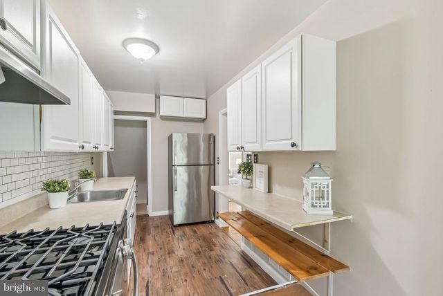 1719 WHITE OAK AVE, Parkville, MD 21234
