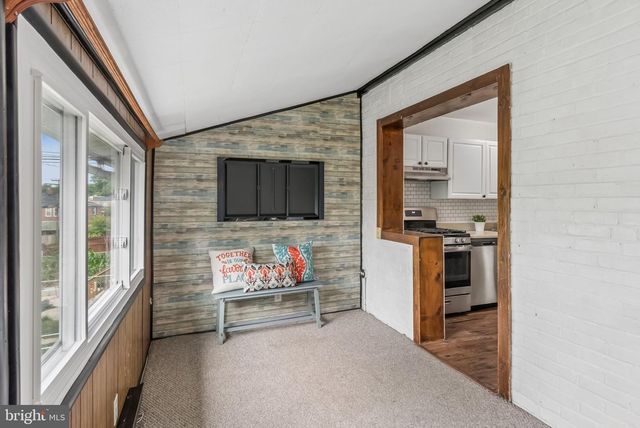 1719 WHITE OAK AVE, Parkville, MD 21234
