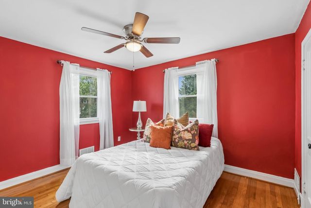 1719 WHITE OAK AVE, Parkville, MD 21234