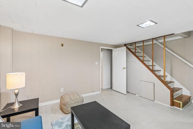 1719 WHITE OAK AVE, Parkville, MD 21234