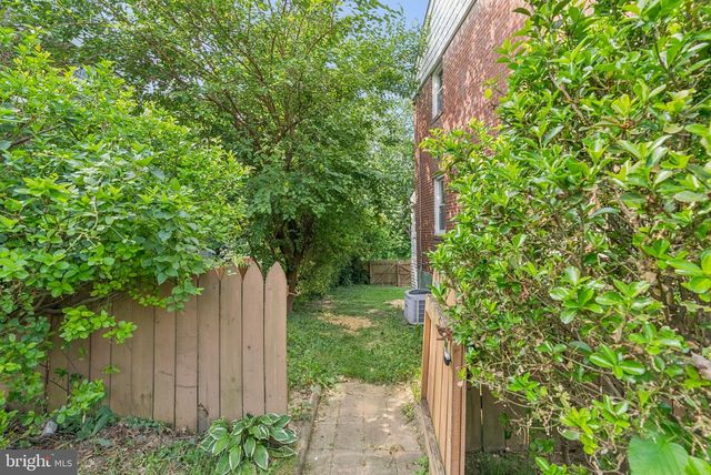 1719 WHITE OAK AVE, Parkville, MD 21234