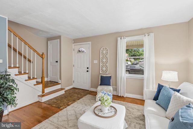1719 WHITE OAK AVE, Parkville, MD 21234