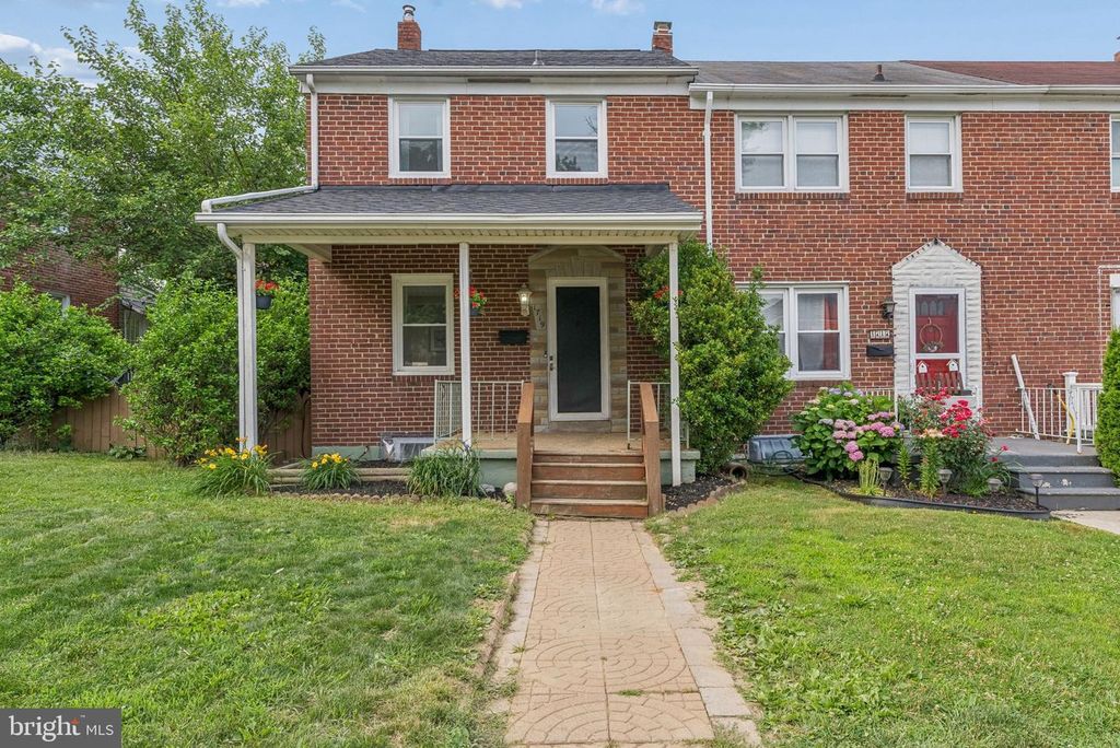 1719 WHITE OAK AVE, Parkville, MD 21234
