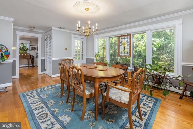 46 LAKE DR, Woodbury, NJ 08096