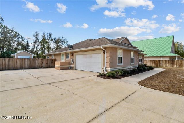 125 QUAIL Lane, Palatka, FL 32177