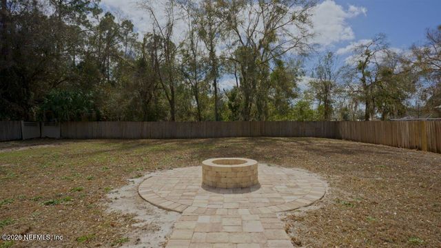 125 QUAIL Lane, Palatka, FL 32177