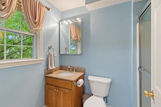 717 Washington St E, Canton, MA 02021
