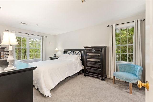 717 Washington St E, Canton, MA 02021