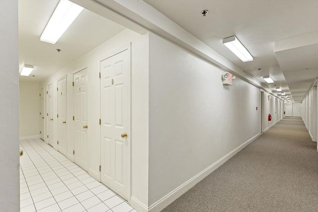 717 Washington St E, Canton, MA 02021