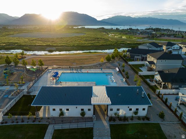 32 N PROVO RIVER RD, Saratoga Springs, UT 84045