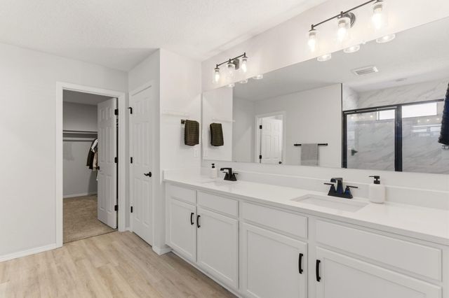3206 Martuni Street SE, Rio Rancho, NM 87124