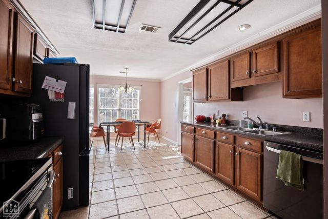 3205 Bowden Drive, Jonesboro, AR 72404