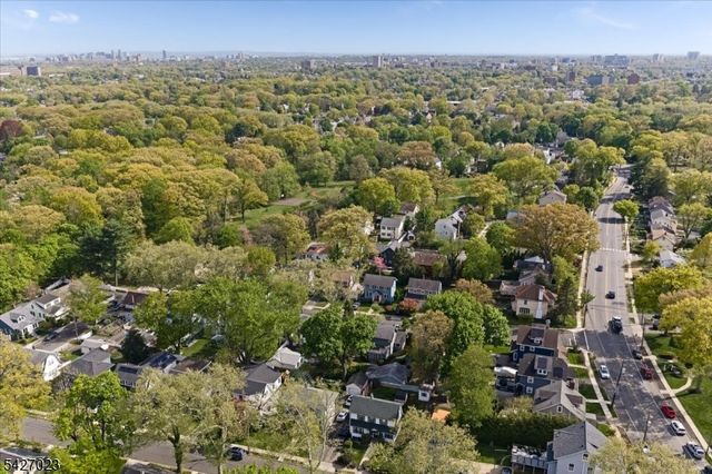 19 Willowmere Ave, Montclair Twp., NJ 07042