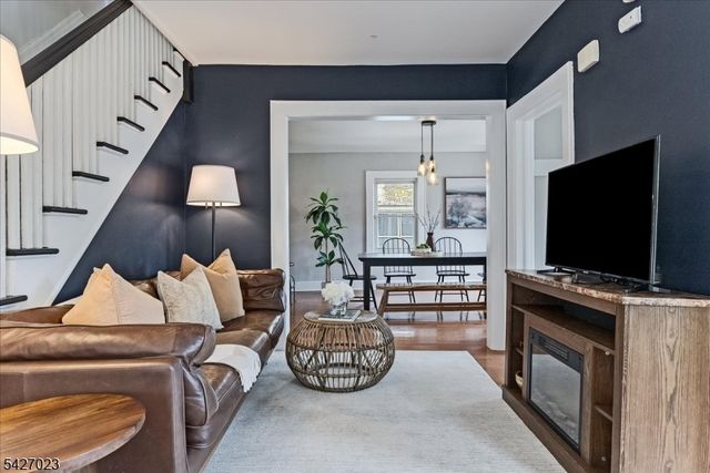 19 Willowmere Ave, Montclair Twp., NJ 07042