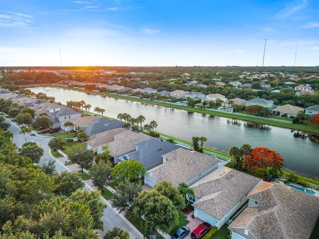 9250 Wrangler Drive, Lake Worth, FL 33467