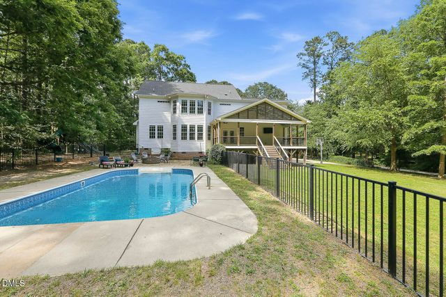 304 Dowell Drive, Cary, NC 27511