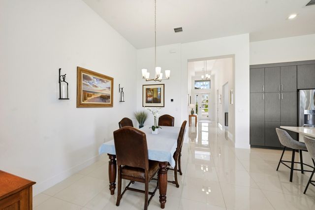 13128 Feathering Way, Palm Beach Gardens, FL 33412
