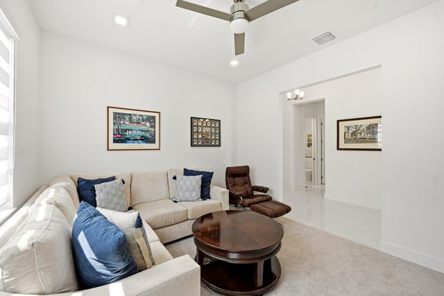 13128 Feathering Way, Palm Beach Gardens, FL 33412