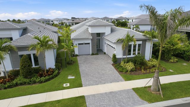 13128 Feathering Way, Palm Beach Gardens, FL 33412