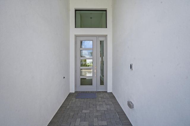 13128 Feathering Way, Palm Beach Gardens, FL 33412