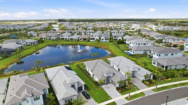 13128 Feathering Way, Palm Beach Gardens, FL 33412