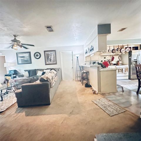 705 Phyllis Court, Conroe, TX 77303