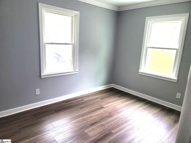 184 Home Street, Spartanburg, SC 29306