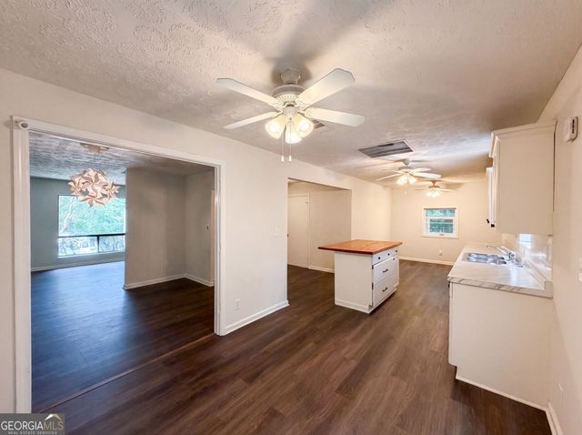 3808 Shane Court, Ellenwood, GA 30294