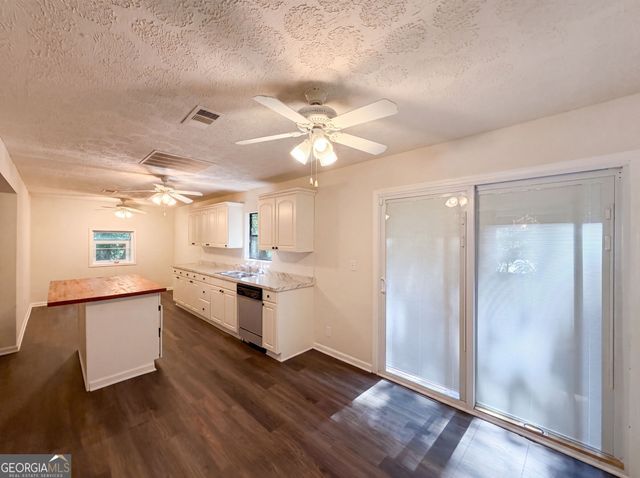 3808 Shane Court, Ellenwood, GA 30294