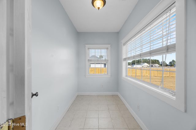 213 Lakeside Drive, Sneads Ferry, NC 28460