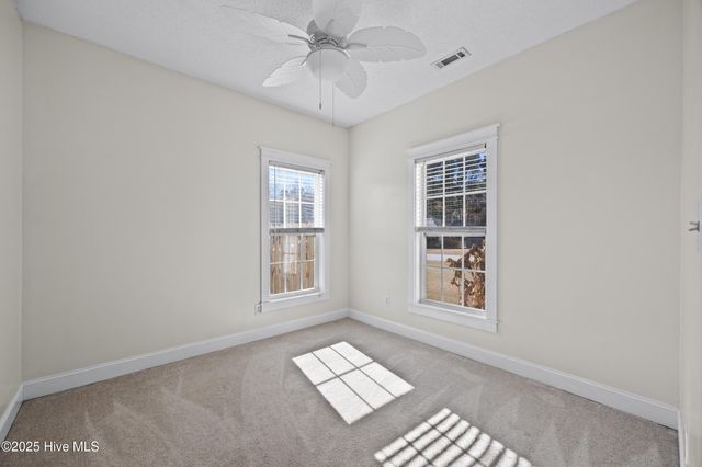 213 Lakeside Drive, Sneads Ferry, NC 28460