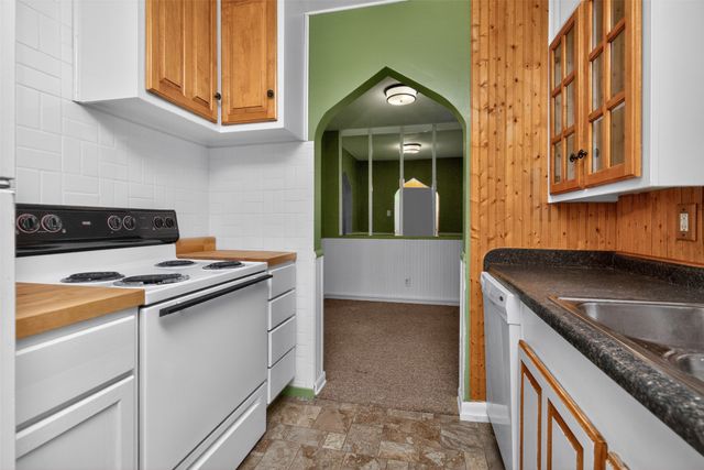 6406 SW 16th Street, Des Moines, IA 50315