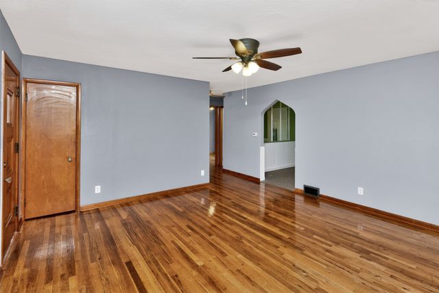 6406 SW 16th Street, Des Moines, IA 50315