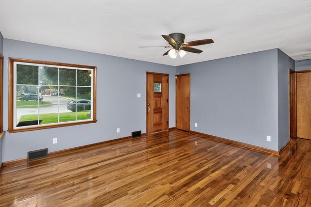 6406 SW 16th Street, Des Moines, IA 50315