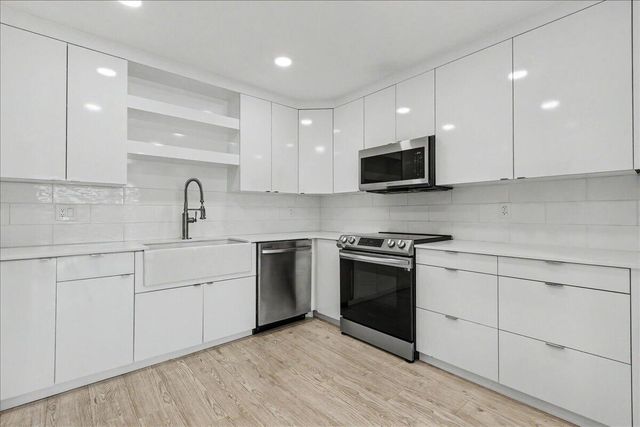 201 SW 1st Street 9, Boca Raton, FL 33432