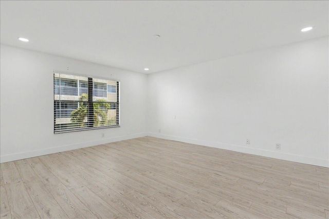 201 SW 1st Street 9, Boca Raton, FL 33432