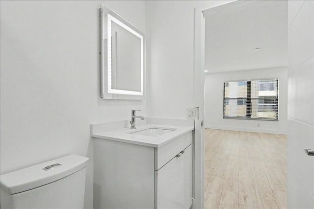 201 SW 1st Street 9, Boca Raton, FL 33432