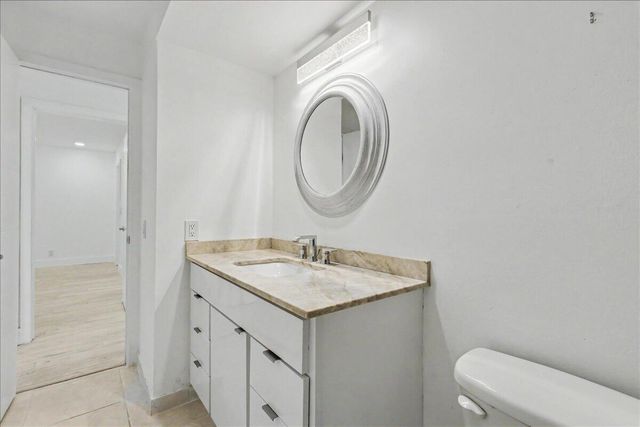 201 SW 1st Street 9, Boca Raton, FL 33432